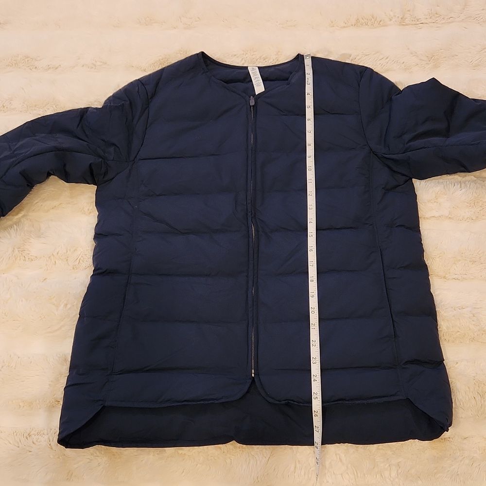 Lululemon Just Enough Puff Jacket in color Inkwell size 10 new no tag - Picture 13 of 16